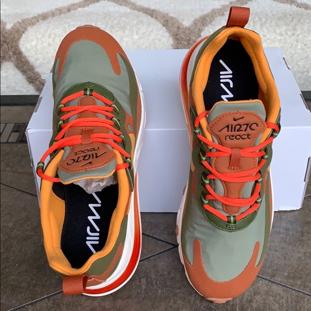 NIKE ID CUSTOM AIR MAX 270 (NIKE BY KATRINA) - Picture 7 of 16